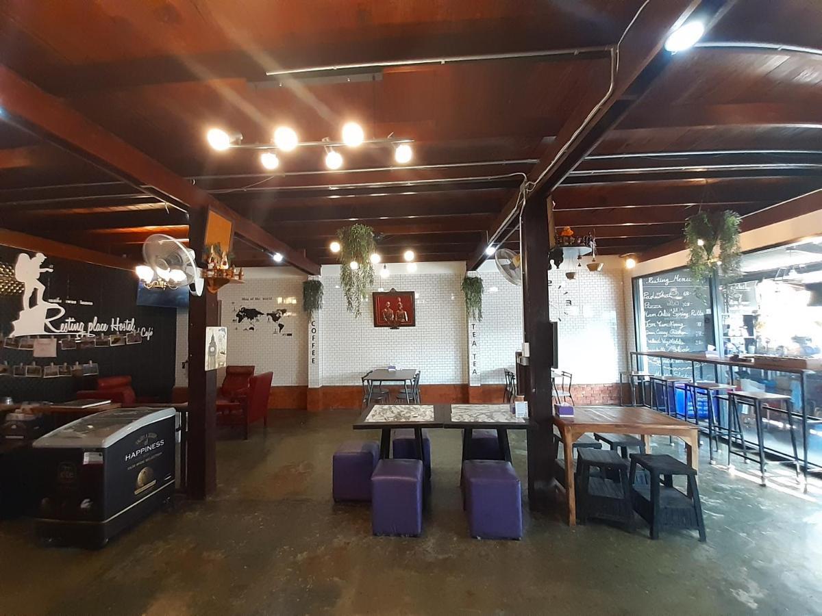 Resting Place Hostel ムアンカオ エクステリア 写真
